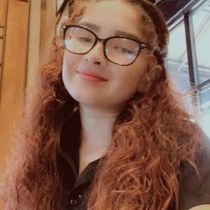 Meet your Posher, Denia